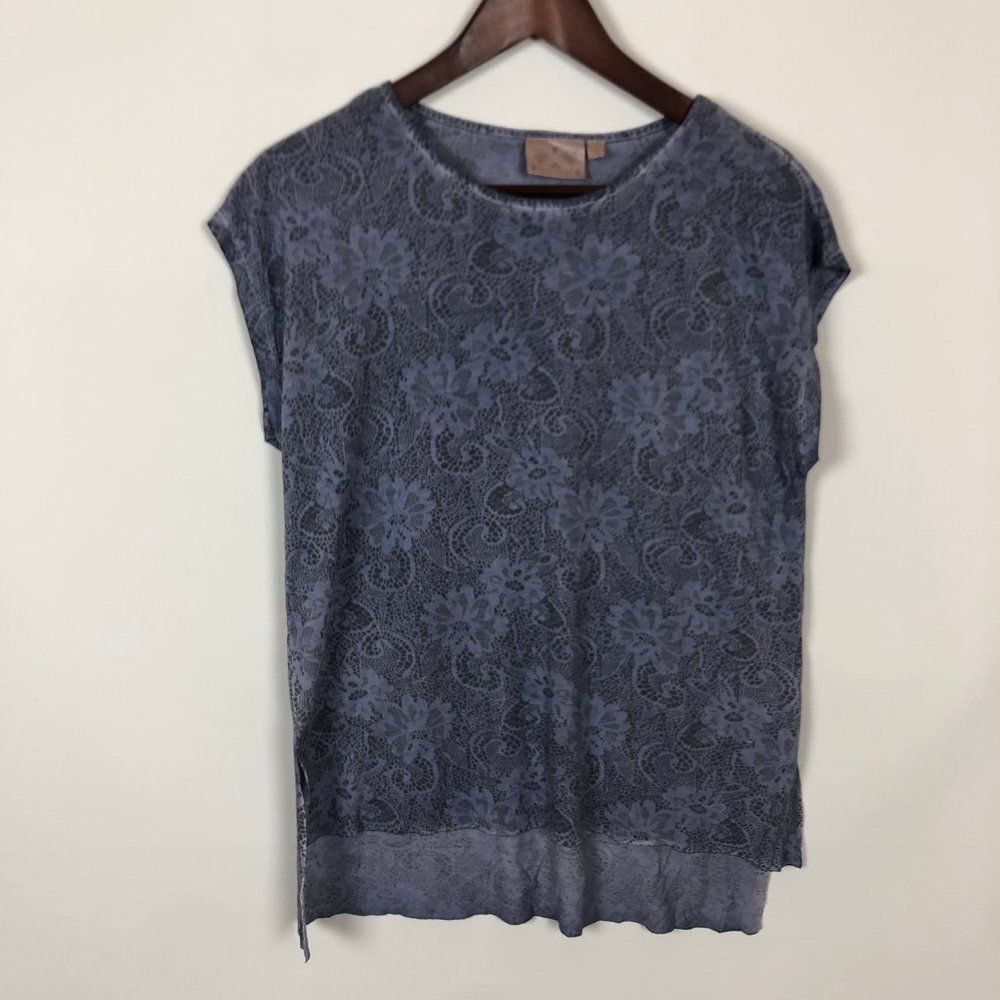 Dantelle Blue Distressed Floral Cap Sleeve Tee - Picture 2 of 5